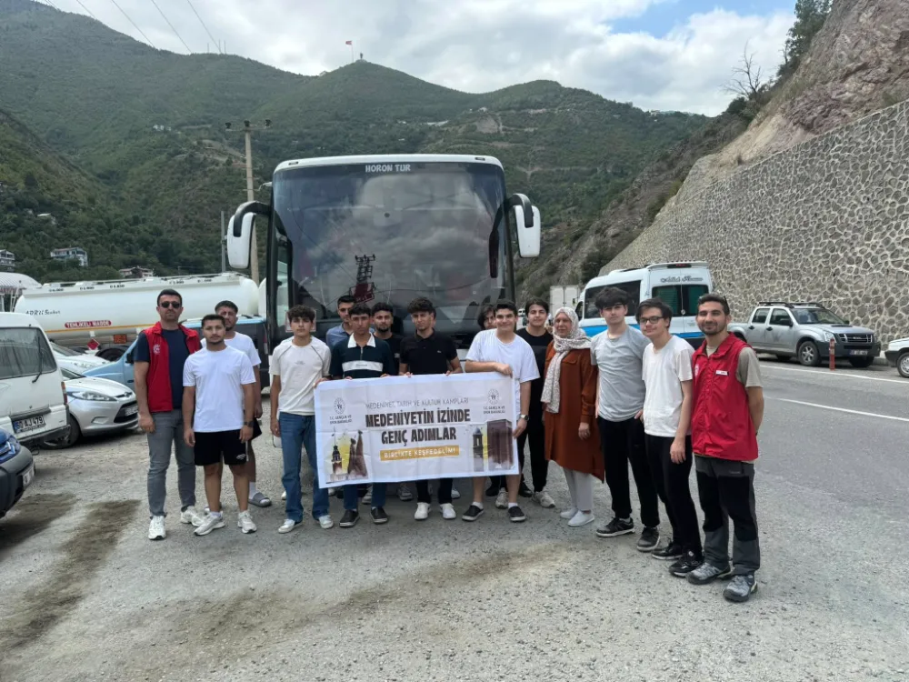 Artvin’den Gençler, GSB Tarih, Kültür ve Medeniyet Kampları Kapsamında İstanbul’a Yolculuk Etti