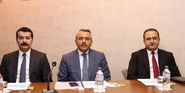 Rize’de Bağımlılıkla Mücadele Toplantısı: Farkındalık ve İşbirliği Vurgulandı