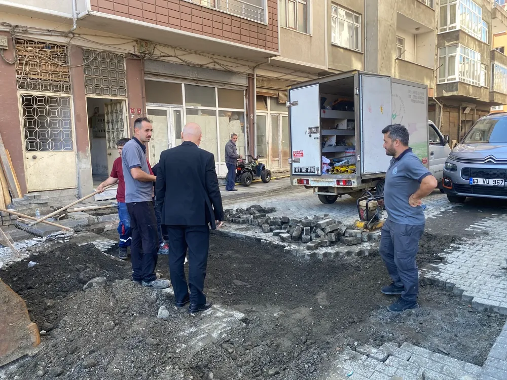 Çarşıbaşı’nda Doğalgaz Altyapısı Sonrası Yol Onarım Çalışmaları Başladı