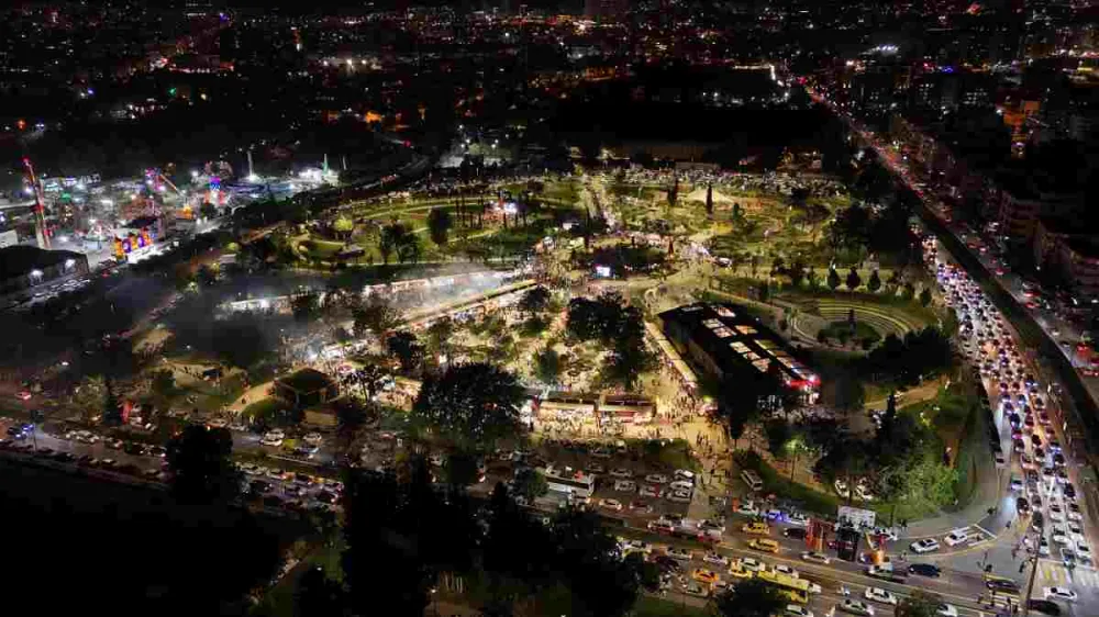 GastroANTEP Festivali Sanat ve Gastronomiyi Buluşturdu: Gazi Şehir 2 Milyon Ziyaretçiyi Ağırladı!