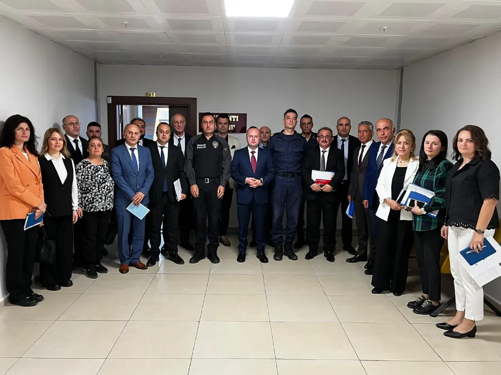 Hopa’da İlçe İdare Şube Başkanları Toplantısı Düzenlendi