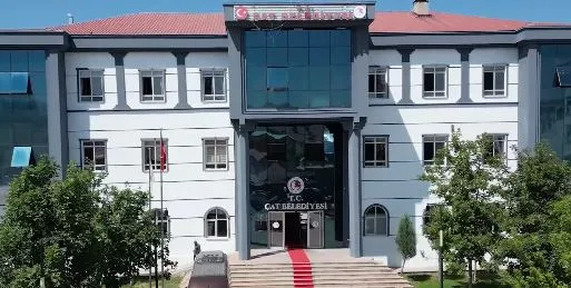 Çat Belediyesi, İlçeye Değer Katan Yatırımlarını ve Sosyal Hizmetlerini Sundu