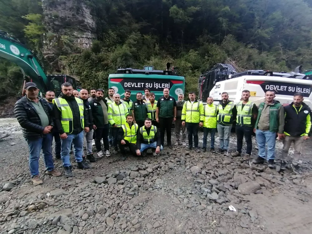 Rize’de DSİ Ekipleri Yoğun Çalışmaları Yerinde İnceledi