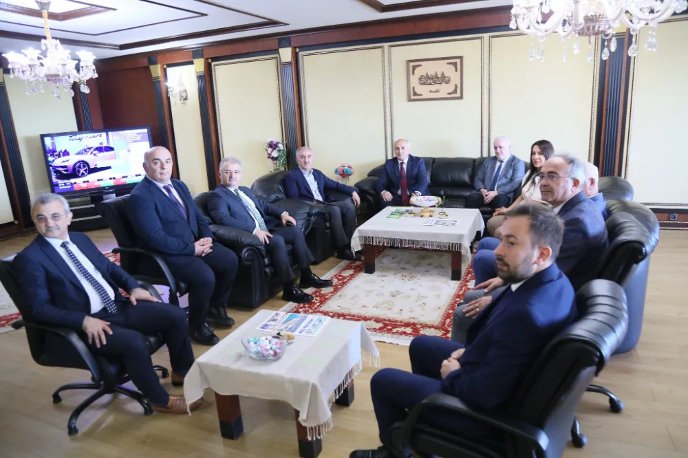 Rize’de Ahilik Haftası Etkinlikleri Belediye Ziyaretiyle Taçlandı