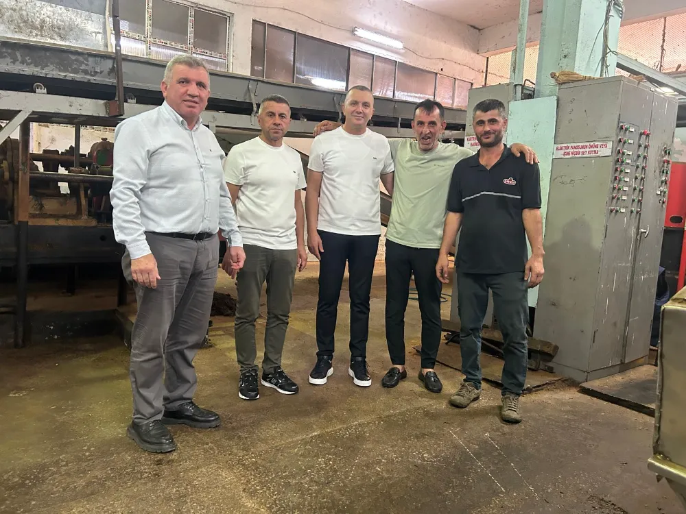 Öz Gıda-İş Sendikası Şubeden Çiftlik Çay Fabrikasına Ziyaret