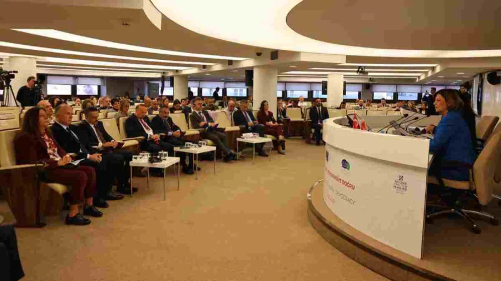 Demokrasimizi Güçlendirmek İçin Birlikte Hareket Ediyoruz!