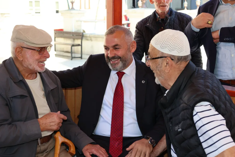 Arsin Belediye Başkanı Esnaf ve Pazar Yerini Ziyaret Etti