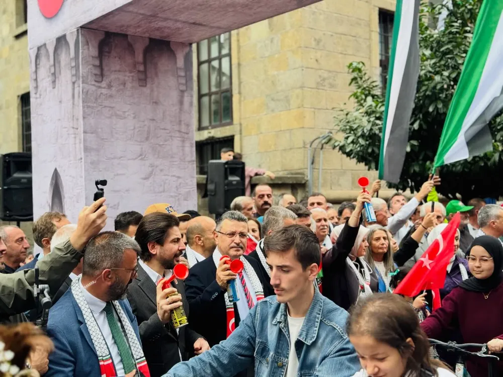Trabzon’da Özgür Filistin İçin Hareket Et Yürüyüşü Gerçekleştirildi