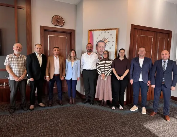 İyidere İlçe Milli Eğitim Müdürlüğü’nden Belediye Başkanı Saffet Mete’ye Ziyaret