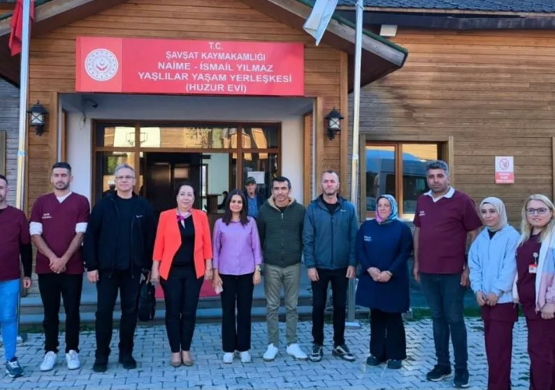 Şavşat Huzurevi’ne Anlamlı Ziyaret