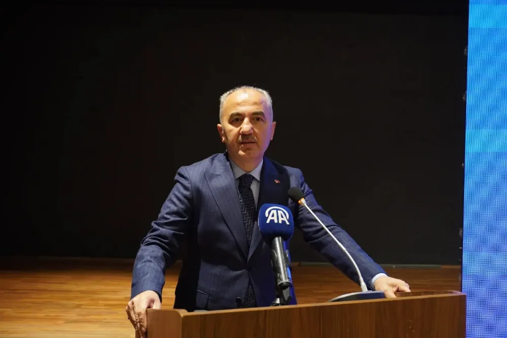 Rize Eğitim Forumu Eğitimde İlham, Vizyon, Motivasyon ve Strateji Sloganı ile Başladı