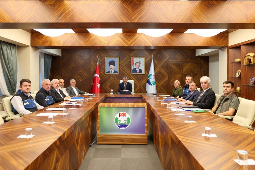 Rize’de Sokak Hayvanlarının Korunması ve Rehabilitasyonu Toplantısı Gerçekleştirildi