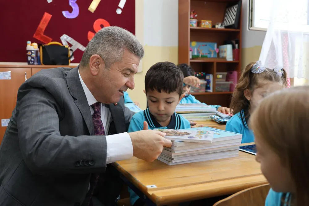 Artvin’de 2025–2026 Eğitim-Öğretim Yılı Başladı: Vali Dr. Turan Ergün İlk Zili Çaldı