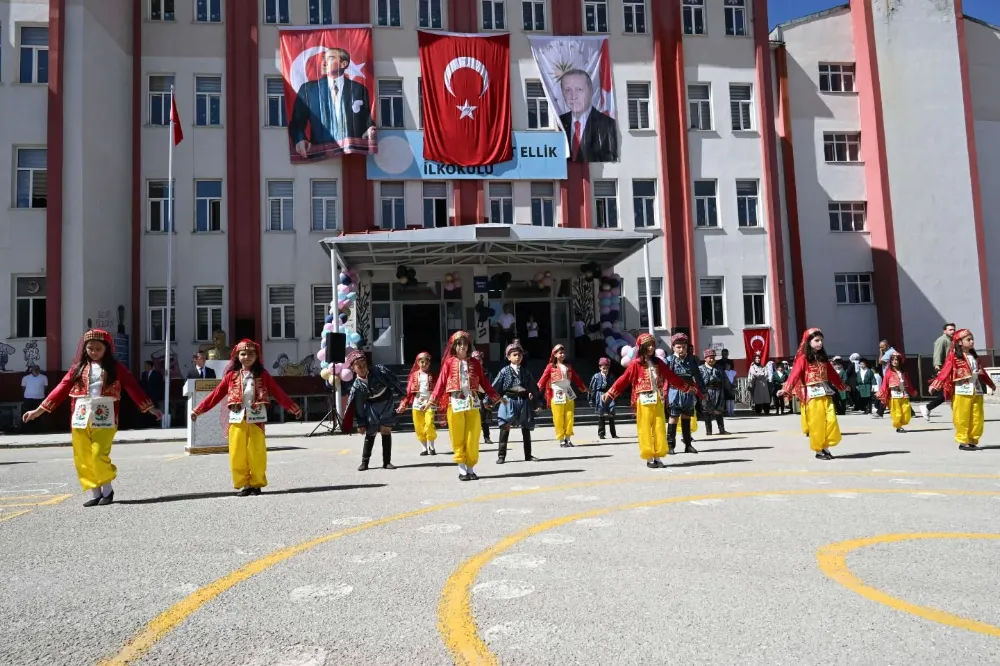 Erzurum’da Yeni Eğitim-Öğretim Yılı Coşkuyla Başladı