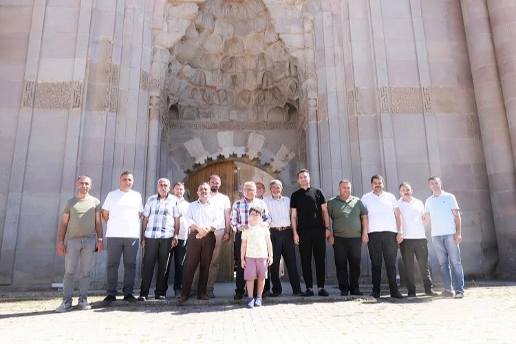 Memduh Büyükkılıç