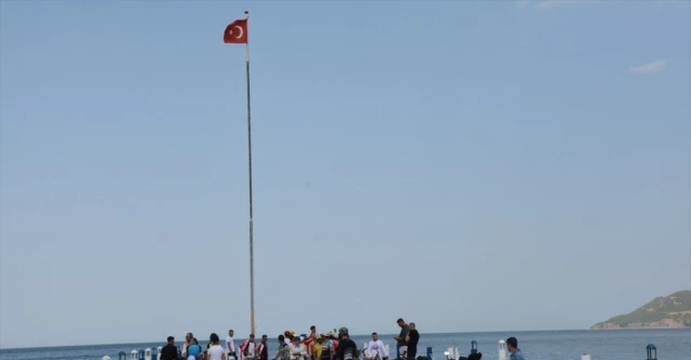 İranlı doğaseverler bisiklet turu ile Van Gölü