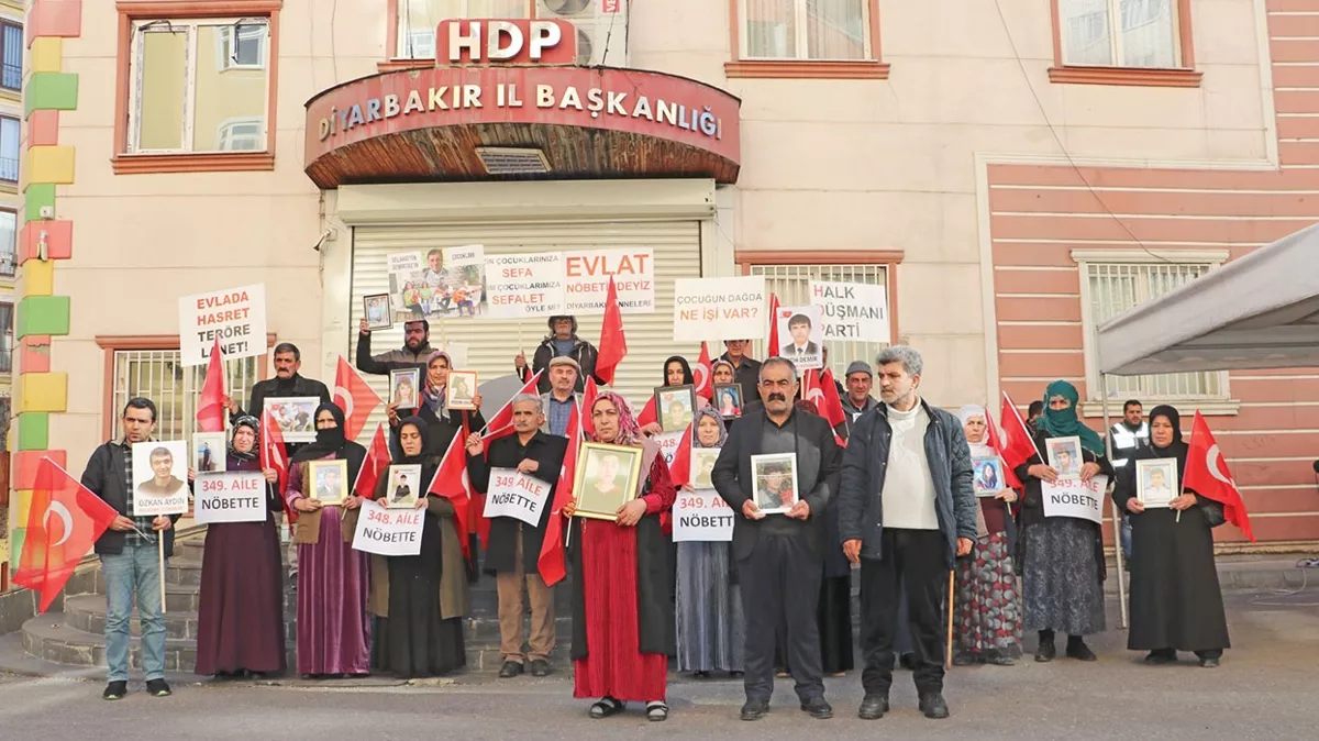Diyarbakır annelerinin sesi dünyaya duyurulacak