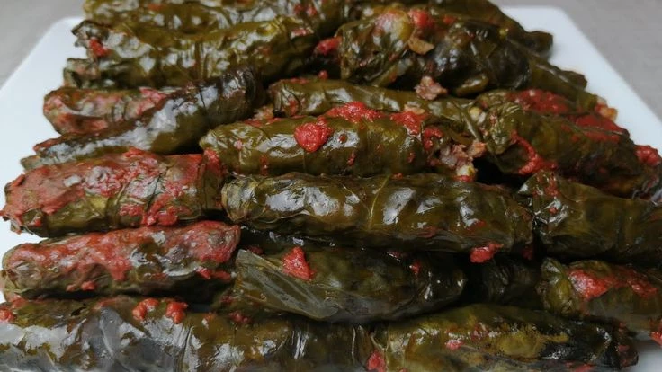Yiyen Bir Tabak Daha İsteyecek! Muhteşem Pazı Sarması Tarifi!..