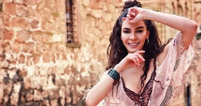 Ebru Şahin Kimdir? Ünlü Oyuncu Ebru Şahin Kimdir? Kaç Yaşında, Nereli?