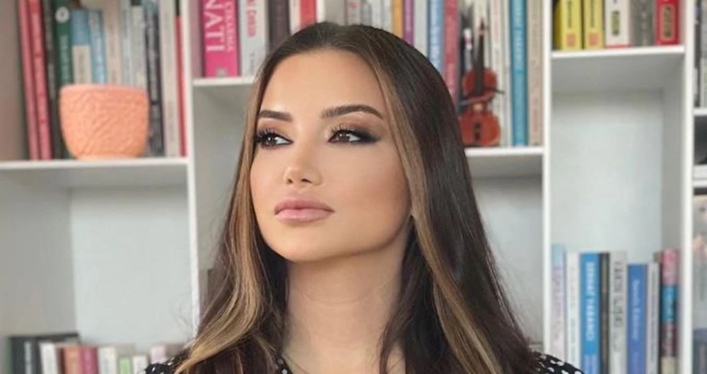 Esra Ezmeci Kimdir? Ünlü Psikolog Esra Ezmeci Kimdir? Kaç Yaşında, Nereli?