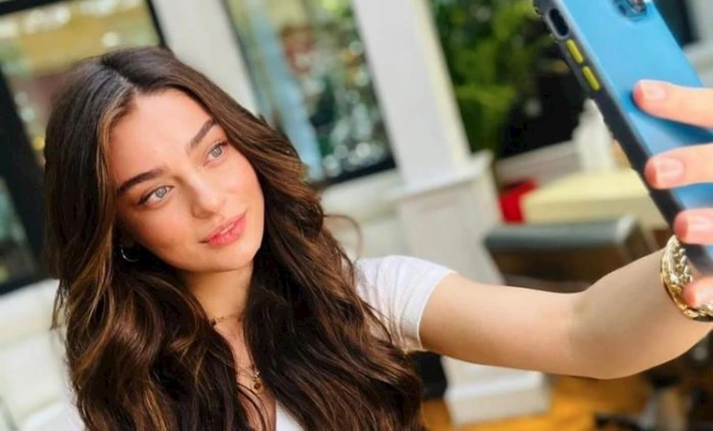 Ayça Ayşin Turan Kimdir? Ünlü Oyuncu Ayça Ayşin Turan Kimdir? Kaç Yaşında, Nereli?