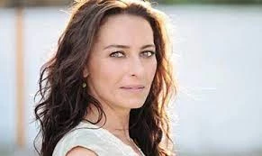 Ayça Bingöl Kimdir? Ünlü Oyuncu Ayça Bingöl Kimdir? Kaç Yaşında, Nereli?