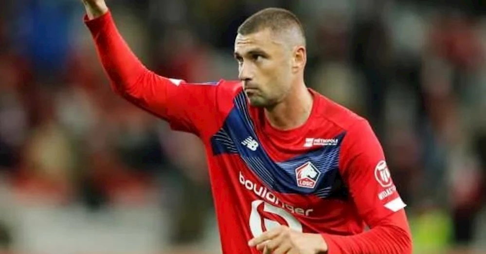 Burak Yılmaz Kimdir? Ünlü Futbolcu Burak Yılmaz Kimdir? Kaç Yaşında, Nereli?