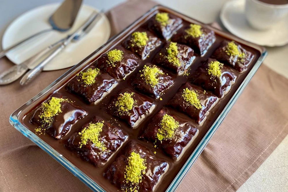 Pratik Profiterol Tatlısı Tarifi! Pratik Profiterol Tatlısı Nasıl Yapılır? Profiterol Tatlısı Püf Noktaları!
