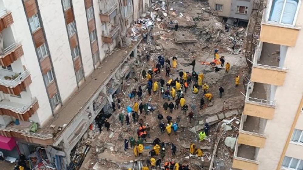 Maçlar Deprem Nedeniyle Ertelendi
