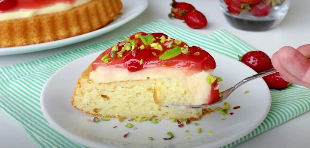 Çilekli Tart Tarifi! Çilekli Tart Nasıl Yapılır? Çilekli Tart Püf Noktaları!