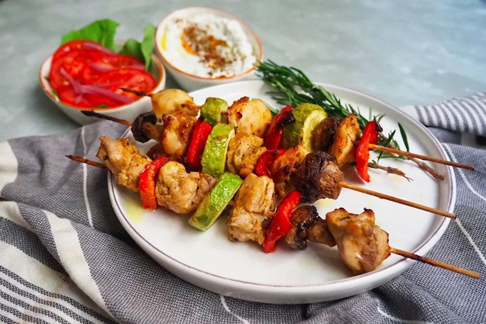 Fırında Tavuk Şiş Tarifi! Fırında Tavuk Şiş Nasıl Yapılır? Fırında Tavuk Şiş Püf Noktaları!