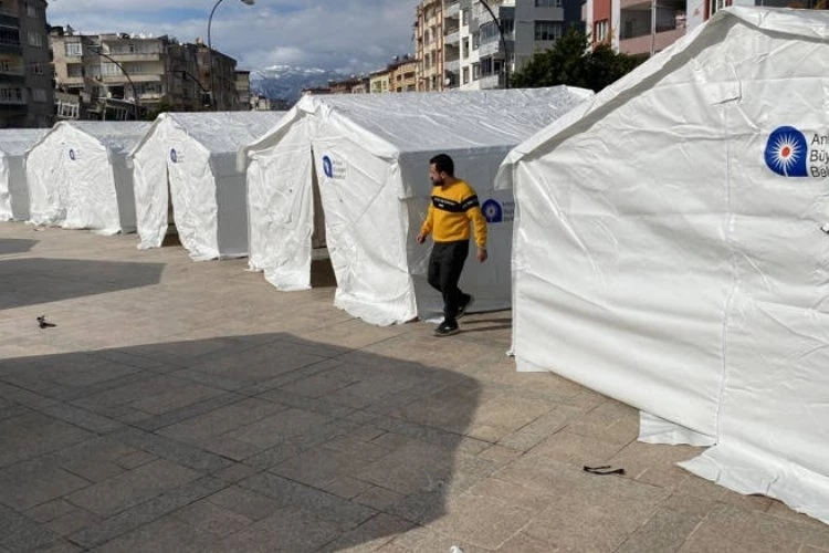 Deprem çadırlarında yangın uyarısı!
