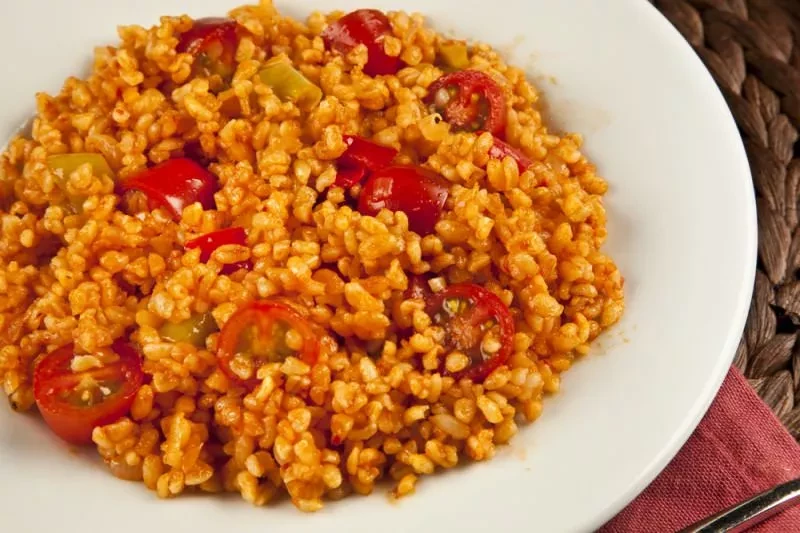 Meyhane pilavı Nasıl Yapılır? Meyhane pilavı Tarifi... Meyhane pilavı Malzemeleri Nelerdir?