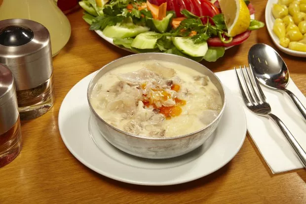 Paça çorbası Nasıl Yapılır? Paça çorbası Tarifi... Paça çorbası Malzemeleri Nelerdir?