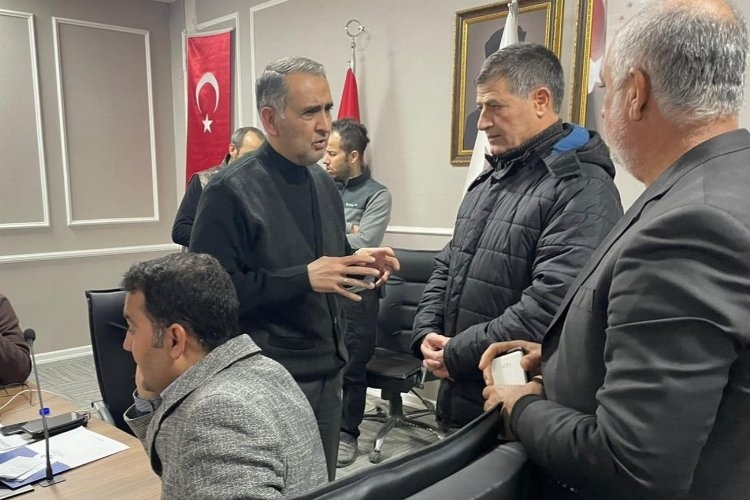 Adıyaman’a İzmit Belediyesi yöneticileri destek veriyor