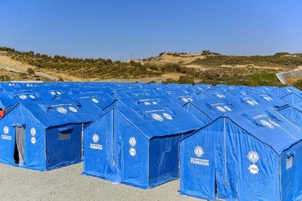 Mersin, Hatay’da 1500 Kişilik Çadır Sıcak Yemekten Sosyal Alan Oluşturdu