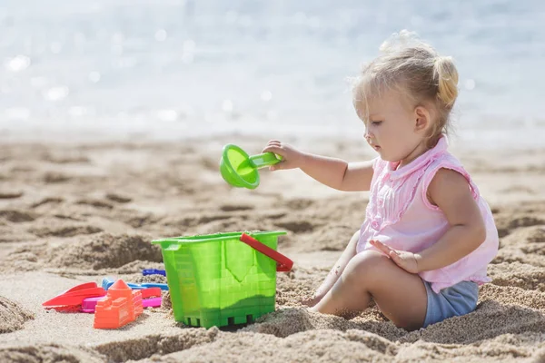 Tatil İçin Bebek Çantası Nasıl Hazırlanır? Bebek Tatil Çantasında Neler Bulunmalı?