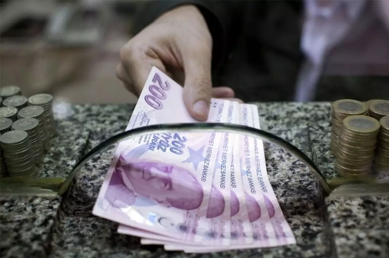 Kredi, kredi kartı, esnaf kredisi ödemeleri ertelendi mi? Kredi ödemeleri kaç ay sonra başlayacak?