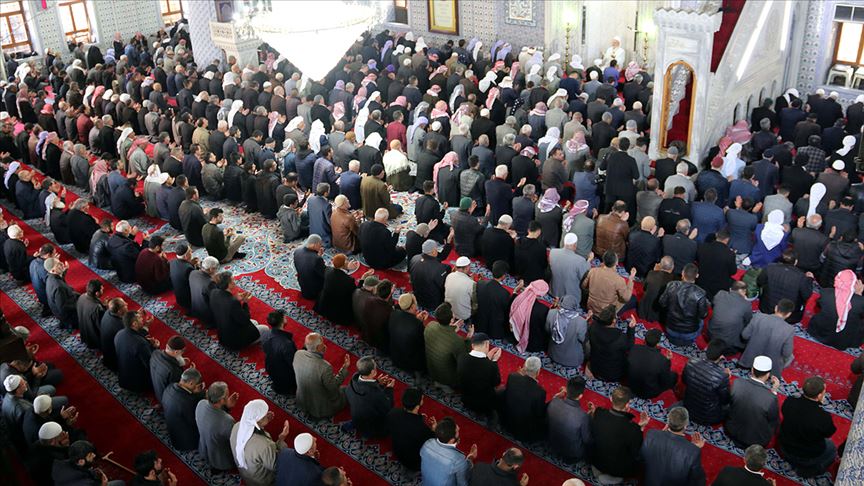 Rüyada cuma namazı kıldığını görmek neye işarettir? Rüyada cuma namazı kıldığını görmenin anlamı nedir?