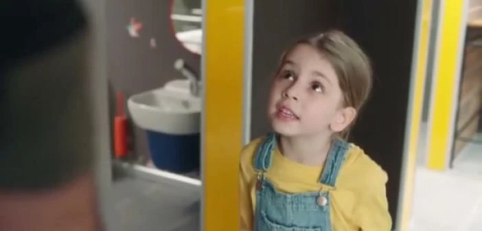 Azra Aksu kimdir? Azra Aksu kaç yaşında? Azra Aksu biyografisi!