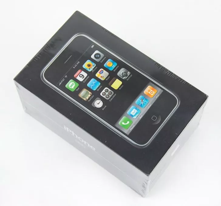 Kutusu bile açılmamış! Bu iPhone