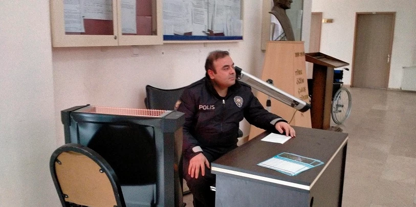 Kaymakamlıkta Güvenlik Kulübesi Yok