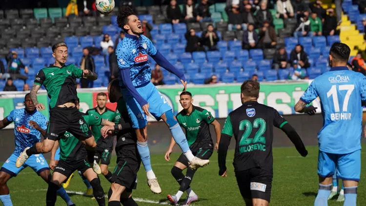 Çaykur Rizespor, Sakaryaspor