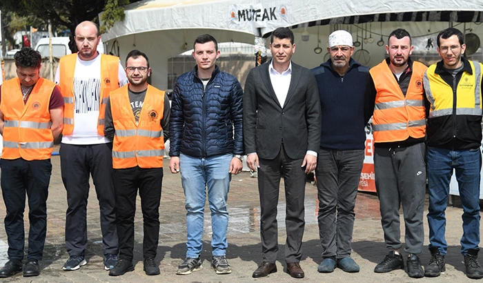 Samsun Büyükşehir Belediyesi depremzedelere 750 bin öğün yemek dağıttı