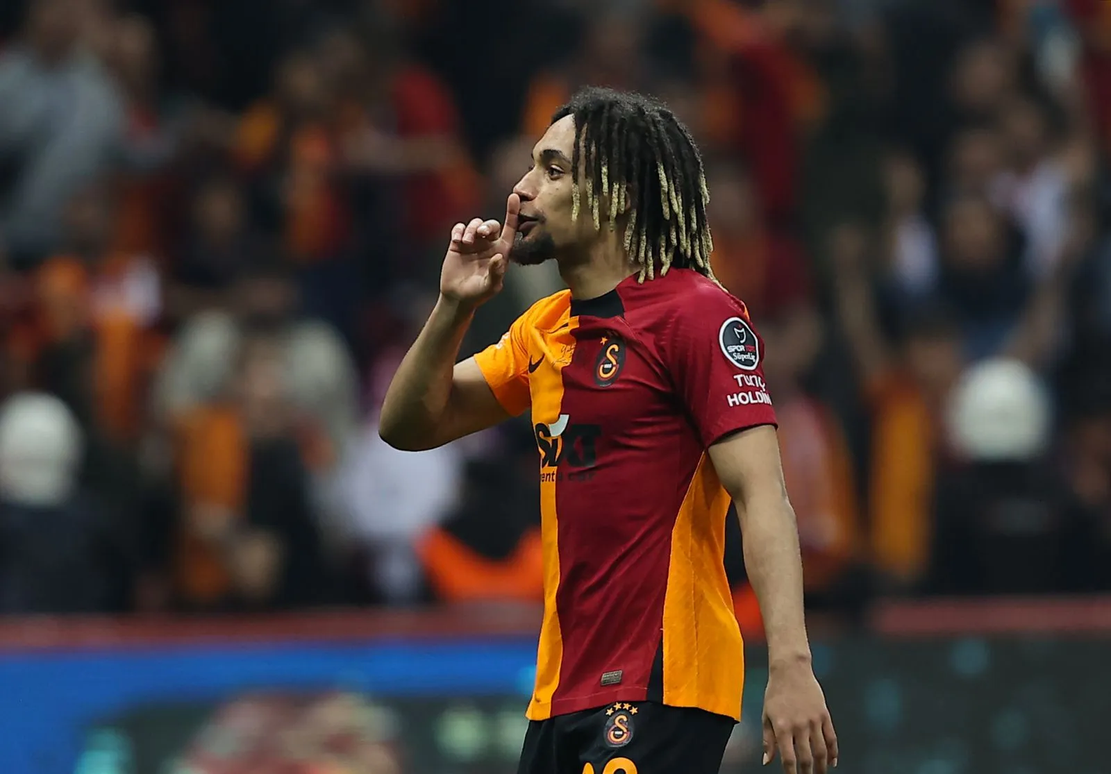 Galatasaray Dünyaca Ünlü Yıldıza Kancayı Taktı!