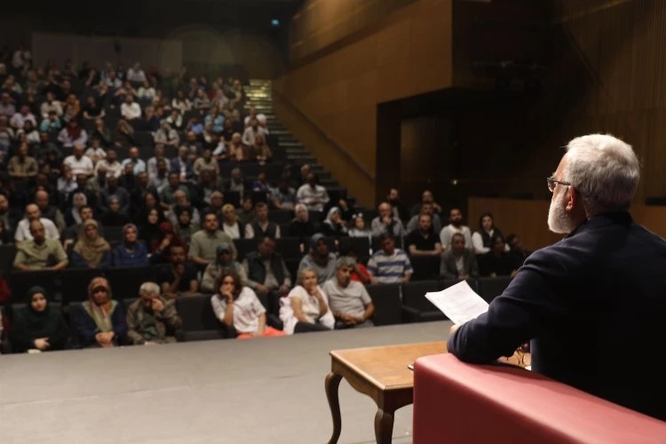 Bergama’da ″İstanbul’un Fethi″ konulu konferans
