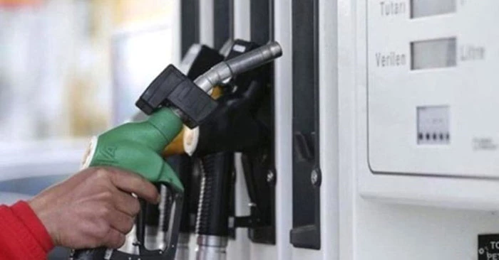 Benzine zam geldi! İşte zam sonrasında güncel akaryakıt fiyatları