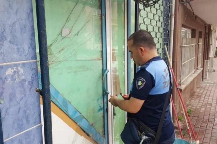 Ruhsatsız işletmeye İzmit Belediyesi