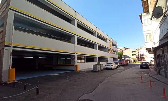 Bayburt’ta Çok Katlı Kapalı Otopark hizmete başladı