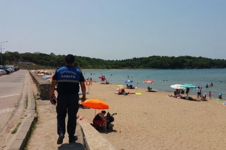 Kocaeli Zabıtası plajlarda görev başında